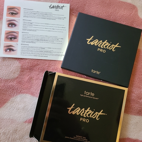 Make up bundle - Picture 4 of 10